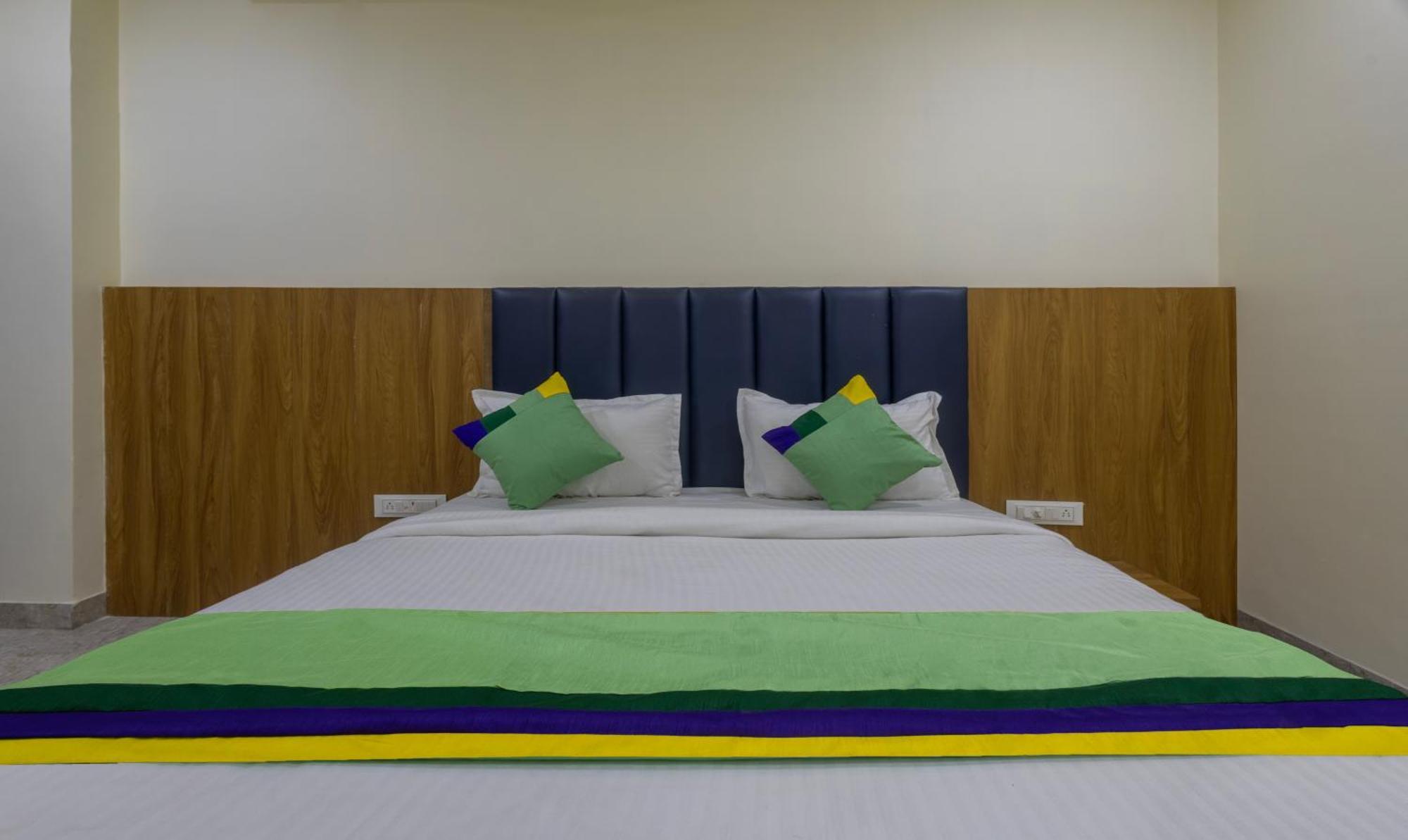 Treebo Eden Park, Ahmedabad Hotel Batwa Ngoại thất bức ảnh
