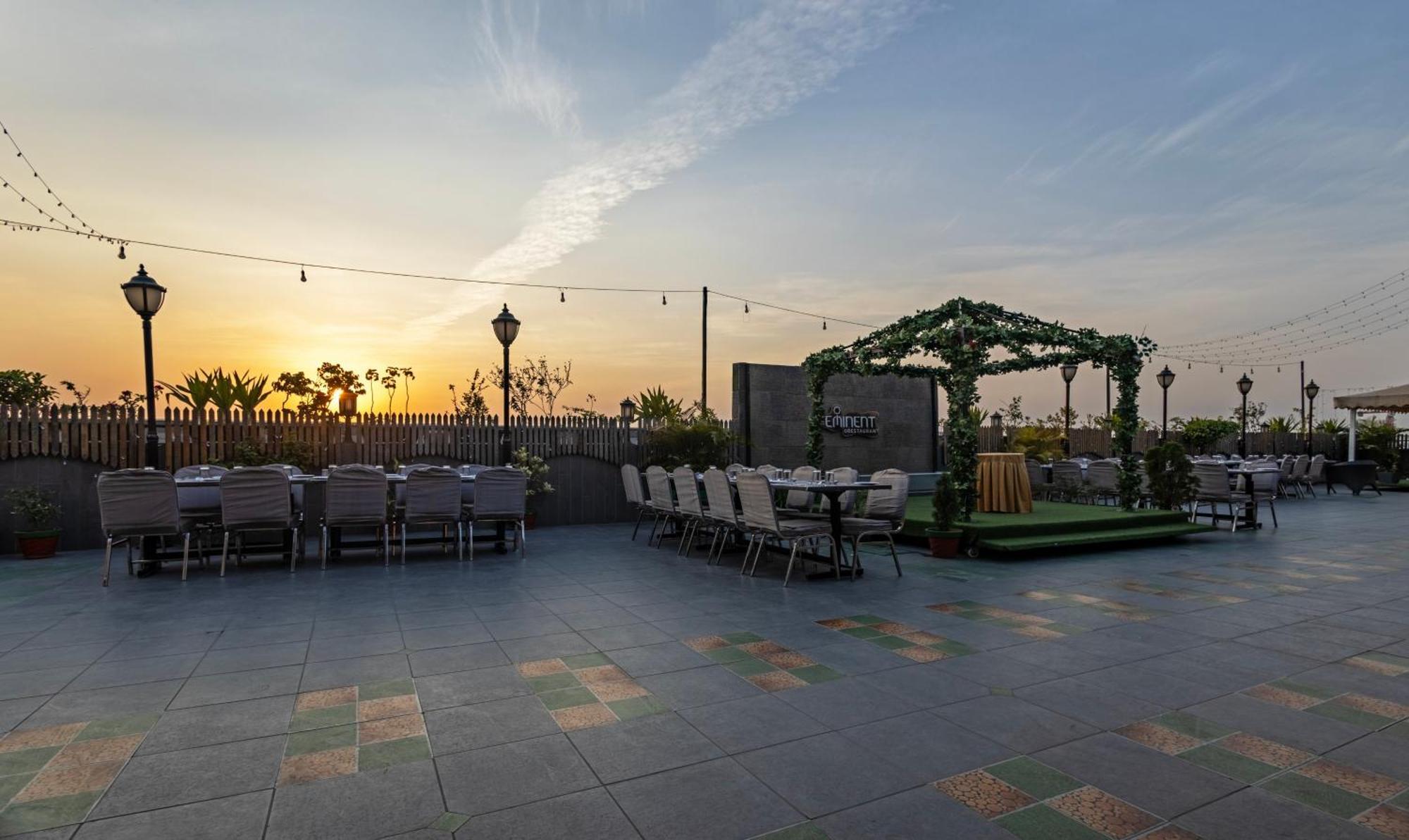 Treebo Eden Park, Ahmedabad Hotel Batwa Ngoại thất bức ảnh