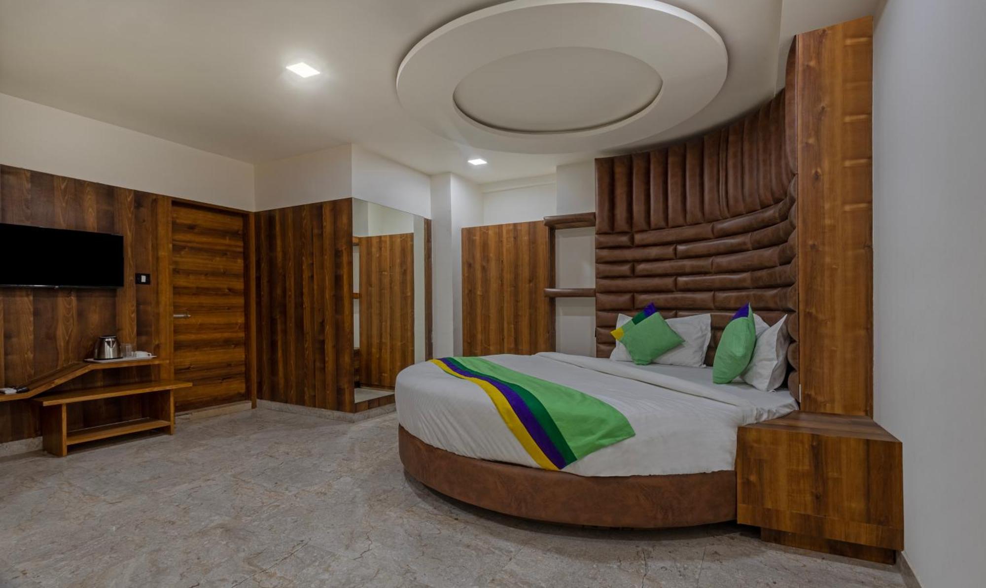 Treebo Eden Park, Ahmedabad Hotel Batwa Ngoại thất bức ảnh