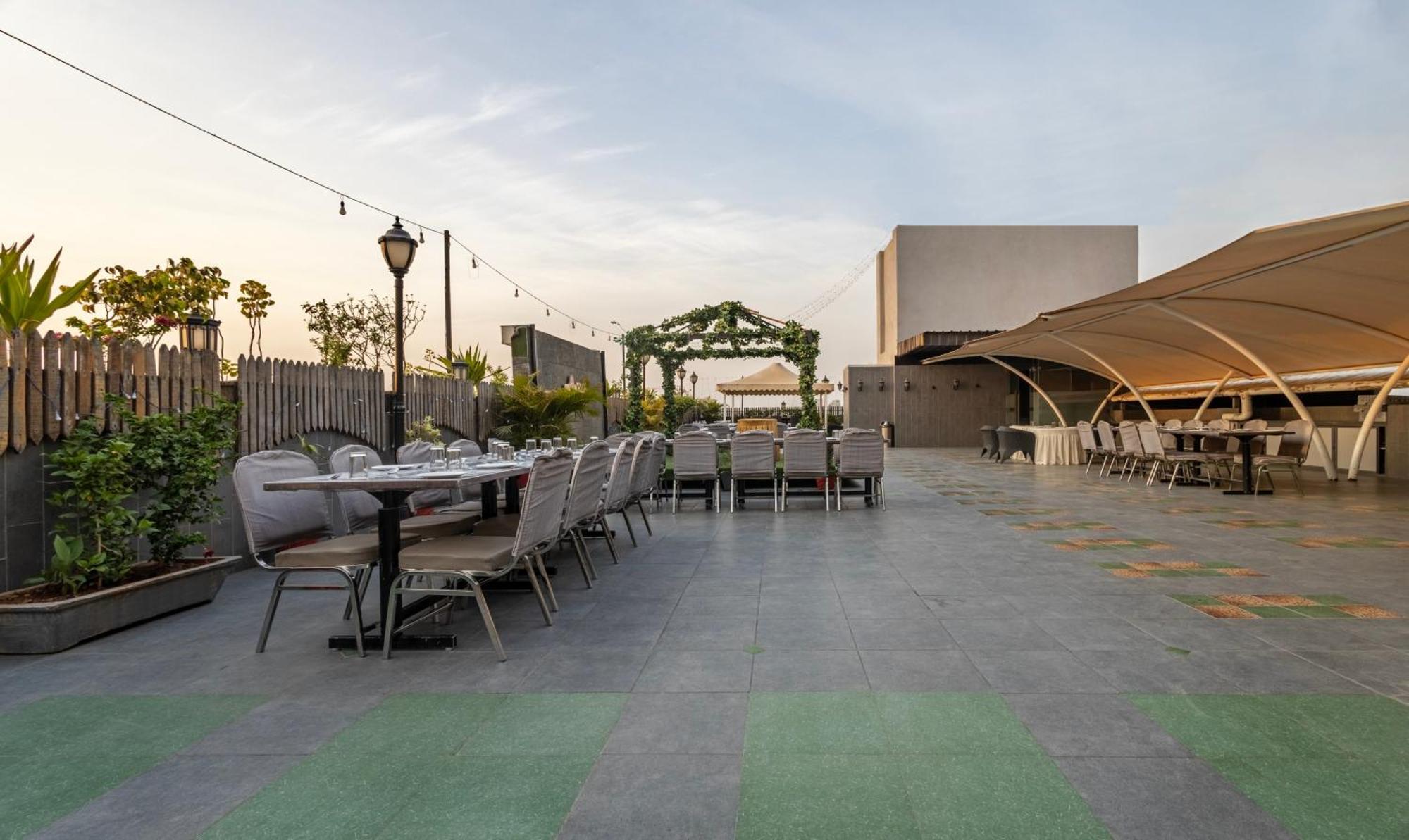 Treebo Eden Park, Ahmedabad Hotel Batwa Ngoại thất bức ảnh